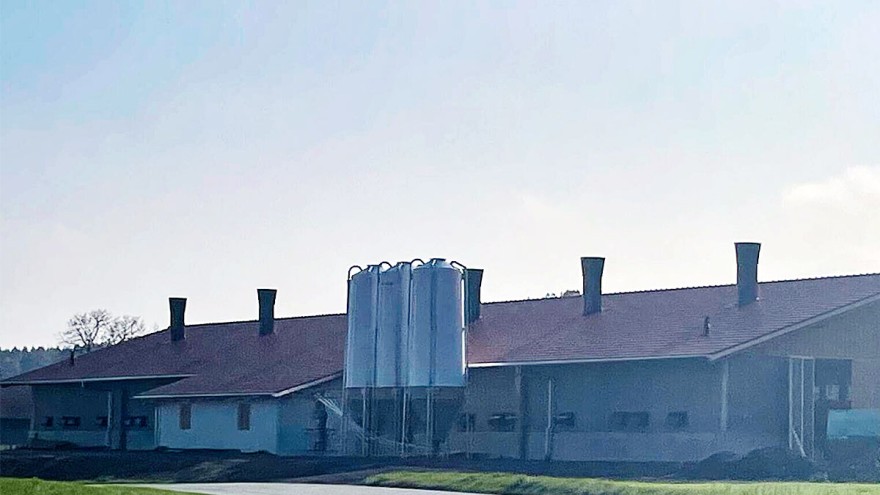 Bio-Hähnchmaststall in Bruck