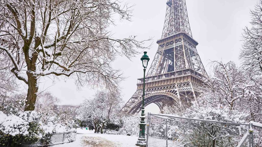 Adobe Stockbild vom Eiffelturm im Winter
